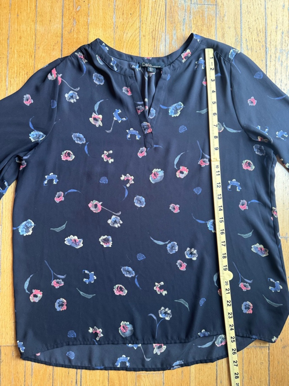 DALIA Black Floral Split V Neck Sheer Blouse Chiffon Flowy Boho Office Siren L - Picture 7 of 9